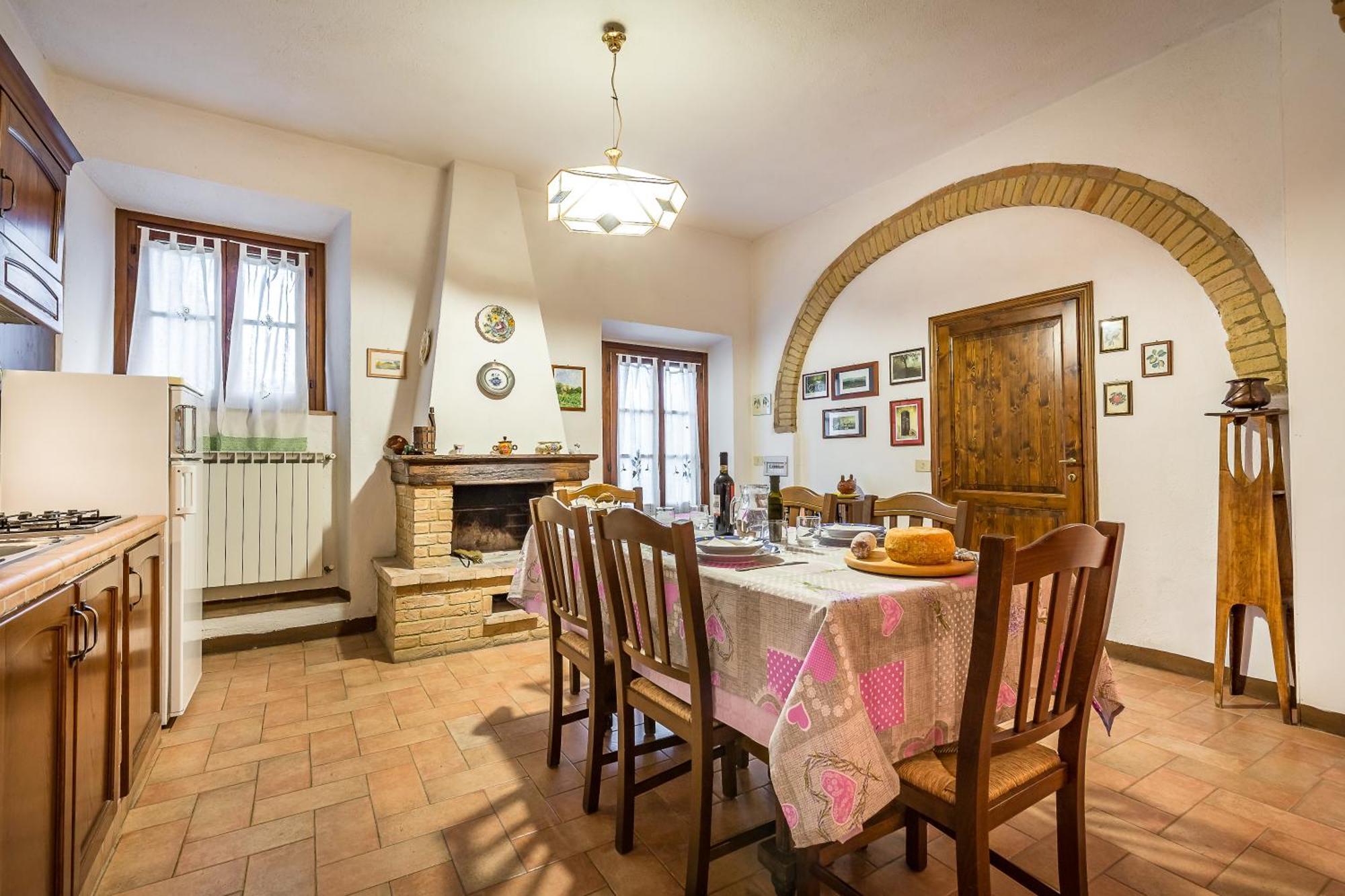 Agriturismo Poggiacolle Сан-Джиминьяно Экстерьер фото