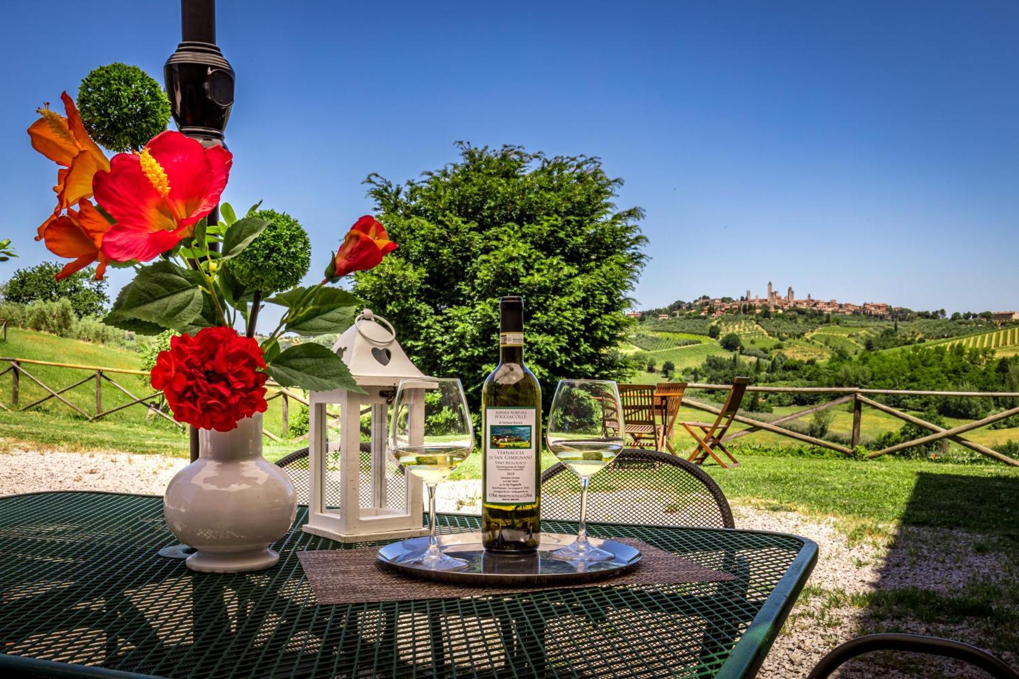 Agriturismo Poggiacolle Сан-Джиминьяно Экстерьер фото