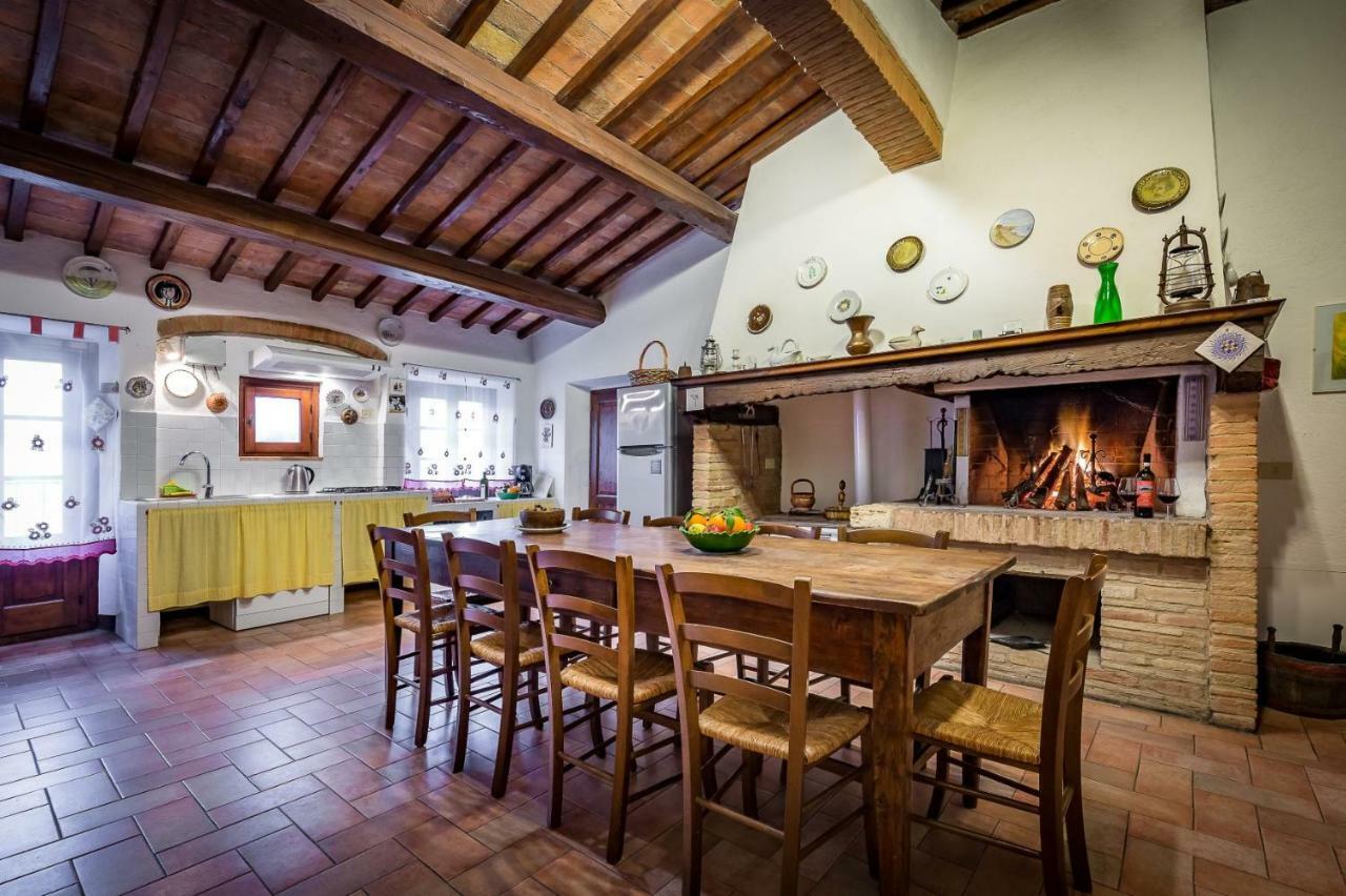 Agriturismo Poggiacolle Сан-Джиминьяно Экстерьер фото