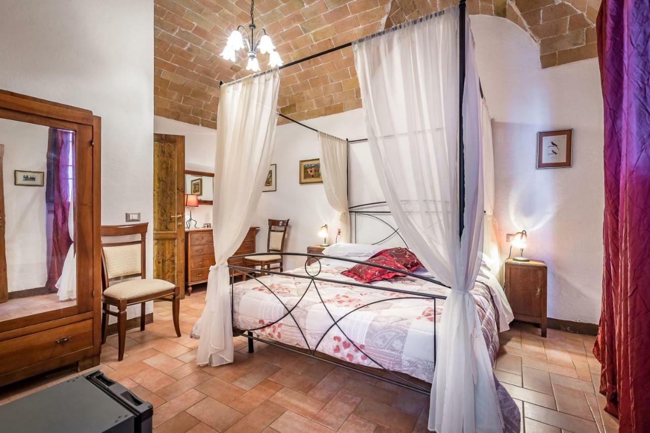 Agriturismo Poggiacolle Сан-Джиминьяно Экстерьер фото